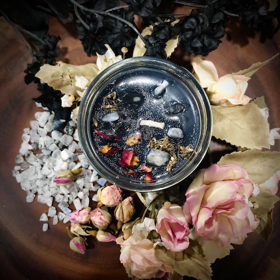 Dark Mother Devotion Spell Candle (Lavender/Amber) - Hekate - Goddess Energy/Invocation/Altar - Herbs/Flowers/Crystals/Glitter - Soy - 9oz