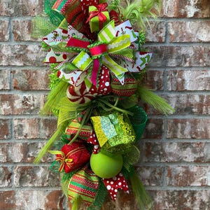 Christmas Door Swag, Candy Cane Swag,  Christmas Decor, Door Decor