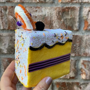 Halloween Faux Cake, Fake Bake, Pumpkin Cake, Fall Decor, Halloween Decor, Pink Halloween