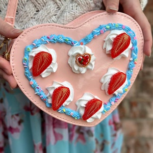  Cake Topper Wallet (Red Hearts) : Handmade Products