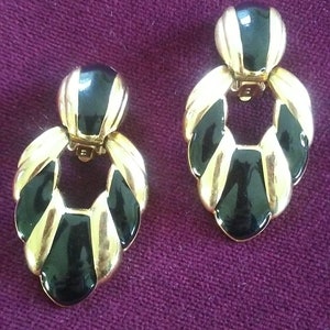 Fabulous &#39;80&#39;s Black Enamel Clip-back Earrings