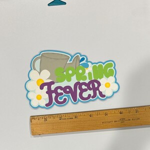 Spring Fever Plakboektitel Gestanst papier in stukken