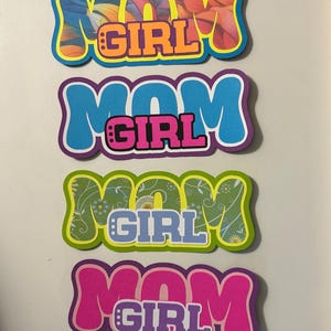 Girl Mom Scrapbook Titel handgemachtes Papier gestanzt