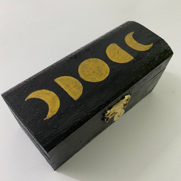 Mini Moon Trinket Box • Witchy Moon Jewelry/Trinket Box • Hand Painted Moon Trinket Box • Altar Decor • Witchy Decor • Moon Phases Decor •