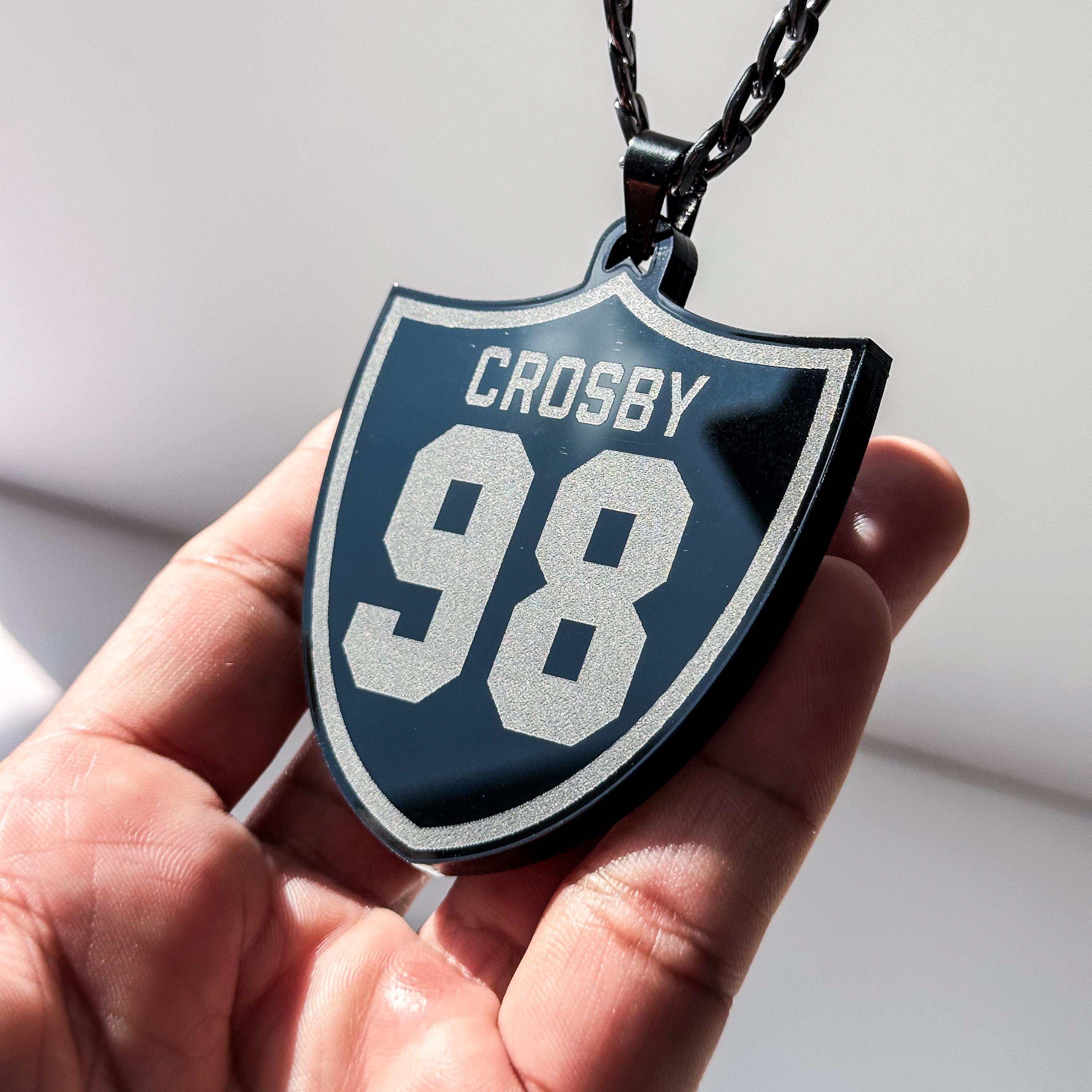 Maxx Crosby Raidersペンダント：ブラックアクリルキューバンリンク 