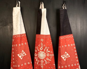 Handmade Retro Inspired Apron with Tie Back and Adjustable Neck Strap. Perfect Gift for Mom, Host or Hostess Gift or Culinay Enthusiast