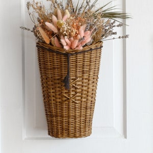 Door Basket, Door Flower Basket, Door Hanging Basket, Wicker door basket, Wall Hanging Basket, Front door basket, Door decor