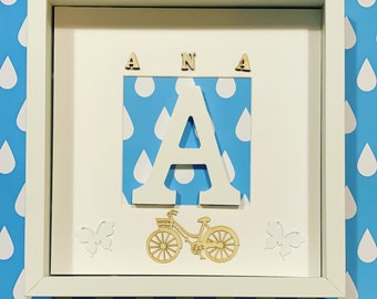 Custom frame with initial