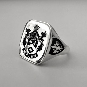 Custom Signet Ring, Solid 925 Sterling Silver Ring, Family Crest Ring, Coat of Arms Ring, Heraldic Ring, Personalized & Customized Ring