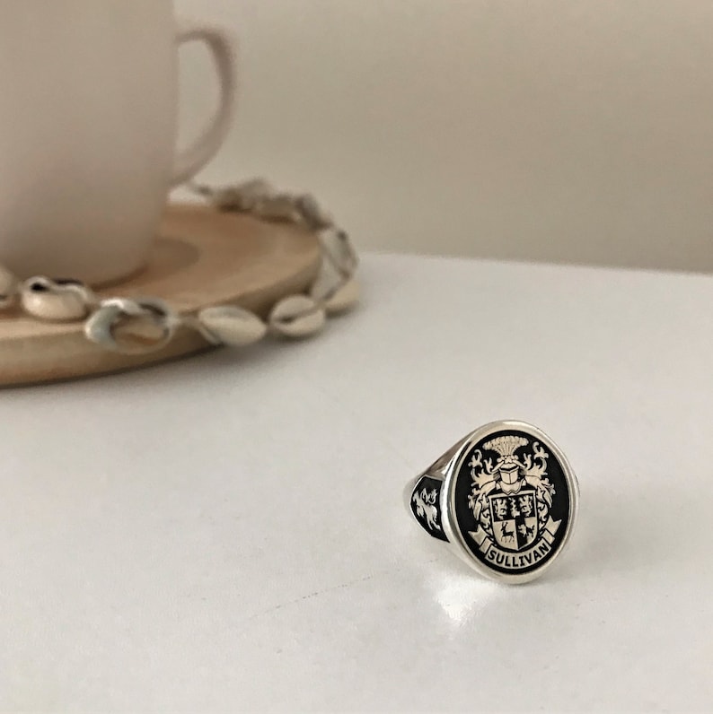 Chevalière personnalisée, bague en argent sterling massif 925, bague de crête familiale, bague darmoiries, bague héraldique, bague personnalisée et personnalisée image 4