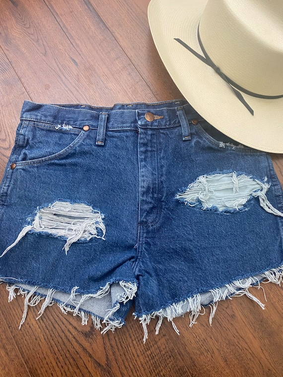 Wrangler Distressed Shorts Size 31 Etsy
