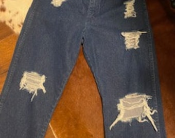 Distressed Vintage Wrangler Jeans 33x34