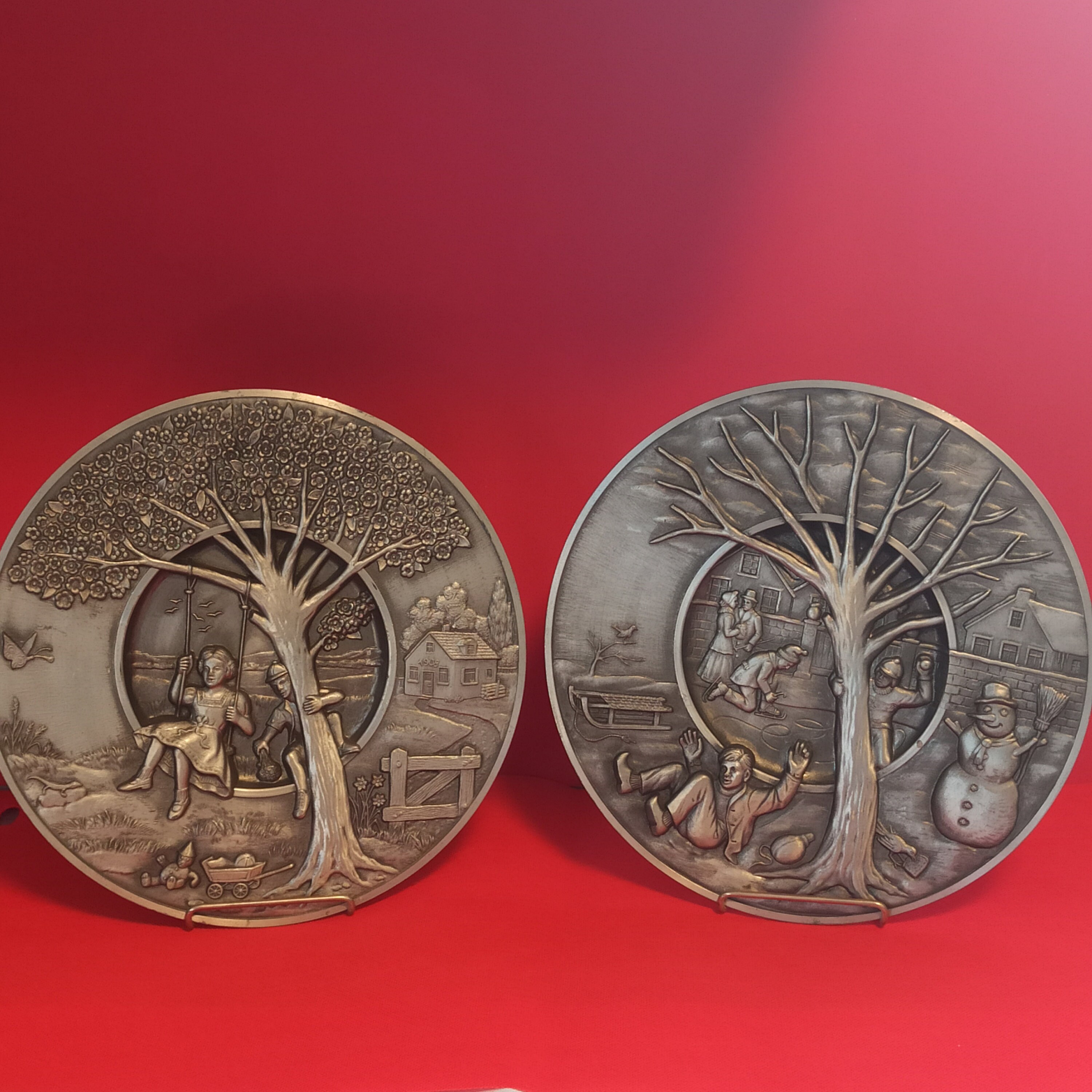 Arbre de Vie, 2 Assiettes en Etain Epu 97%, Marque 2.11 Europe, Tin Etain, Fait Main, Antiquefrencha