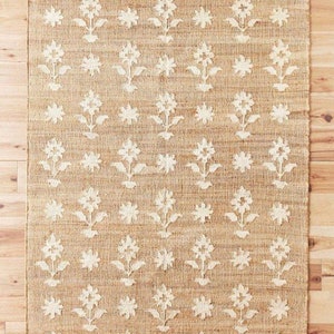 Handmade Jute Kilim Rug: Cotton Flower Design, Ethnic Carpet