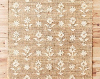 Tapete Kilim artesanal de juta e algodão com estampa floral, tapete Kilim tradicional turco caucasiano vintage de lã, tapete Kilim étnico de algodão natural para grandes áreas.