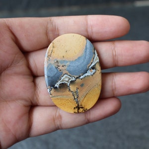 Malih jasper cabochon
