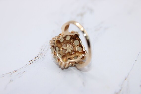 Estate 14K Yellow Gold Cluster Pearl Ring - image 4