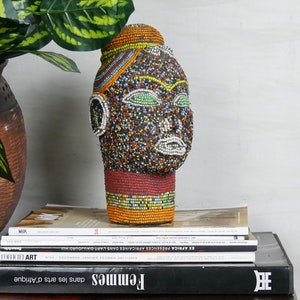 Beaded Ife Head uit Nigeria / Terracotta Ife Head