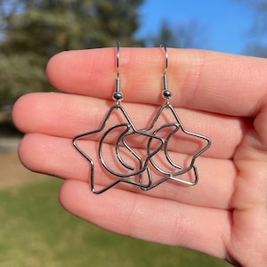 Star and Moon Paperclip Dangle Earrings | Novelty Earrings | Unique Earrings | Fun Earrings | Paperclip Earrings