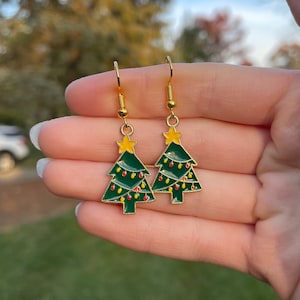 Christmas Tree Dangle Earrings | Unique Earrings | Fun Earrings | Pretty Earrings | Cozy Earrings | Christmas Earrings