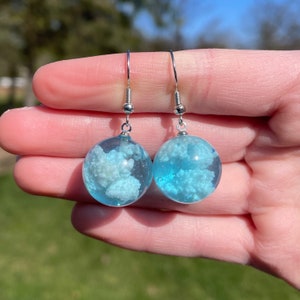 Boucles d'oreilles nuage capturé | Boucles d'oreilles fantaisie | Boucles d'oreilles uniques | Boucles d'oreilles amusantes | Boucles d'oreilles nuage | Boucles d'oreilles bleu ciel