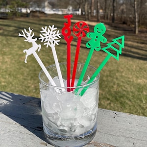 Christmas and Winter Themed Drink Stir Stick Set | Christmas Drink Markers | Swizzle Sticks | Drink Stirrers | Cocktail Stirrers