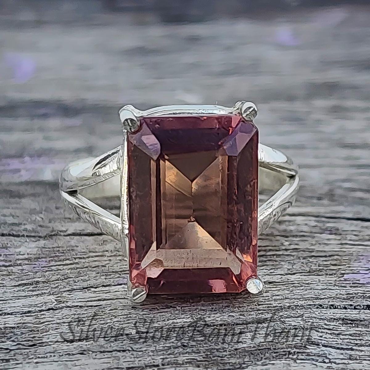 4 Vintage Alexandrite Austria Glass Bead Pendants – 8mm Square Faceted – Brass