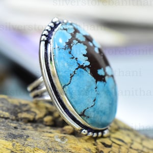 Handmade Turquoise Band Ring: 925 Sterling Silver