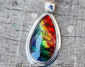 Handmade Canadian Ammolite Gemstone Pendant 925 Sterling Silver Jewelry