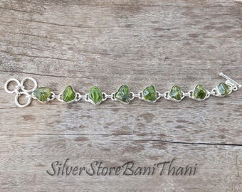 Bracelet en argent sterling avec péridot brut naturel – Bijoux en pierres précieuses vertes faits main
