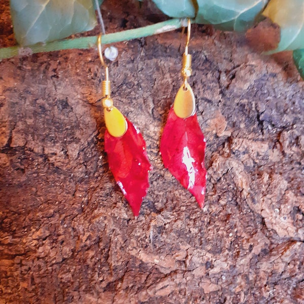 Boucles d'oreilles feuilles d'automne rouge