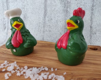 ヴィンテージの陶器製ソルト＆ペッパーシェーカー：花柄のキッチン