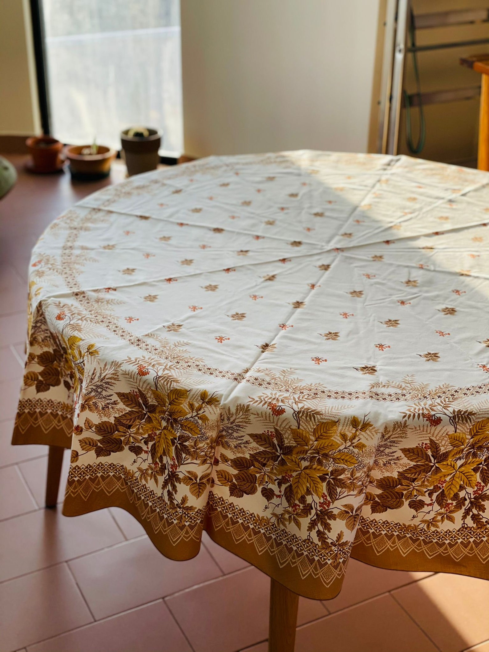 Round Vintage Tablecloth Cotton Tablecloth Tablecloth with Etsy