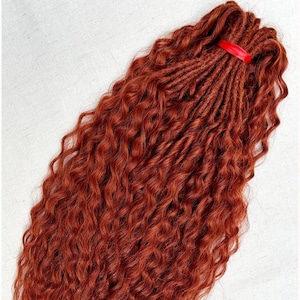 Ginger Curly Dreads, zachte synthetische gember golvende DE-dreadlocks, roest lange krullende dreadlocks weven, foxy hair extensions, SE of DE