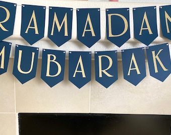 Ramadan Mubarak Wall Banner