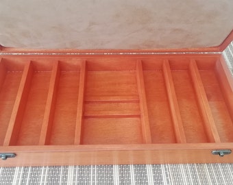Quality wooden poker case with custom engraving