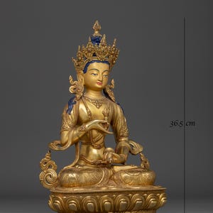 Gyllene staty av Dorje Sempa: Reningssymbol Vajrasattva - Figur för helgedom, altare och Dharma-dekor | Skulptur tillverkad i Nepal bild 2