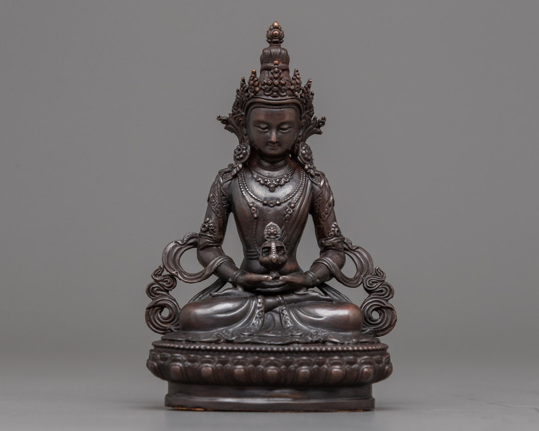 仏教美術　阿弥陀如来　銅製像 酸化銅製のミニチュア阿弥陀如来像 - 長寿と精神的な幸福を願う