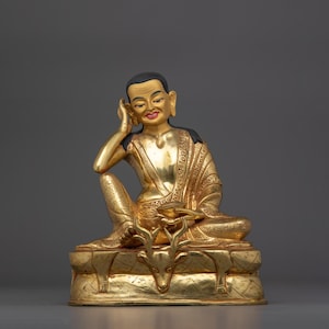 Tibetan Jetsun Milarepa Statue | Embodiment of Enlightenment and Devotion | Perfect for Meditation Space, Spiritual Journey and Home Decor