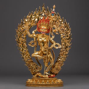 Golden Simhamukha Statue – Wrathful Female Deity | 24K Gold Gilded Copper Art | Tibetan Lion-Faced Dakini for Protection & Transformation
