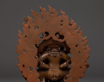 ヒマラヤの神、四本腕のマハーカーラ | 密教の法の守護神 | 法壇、神社