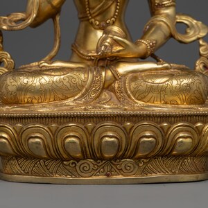 Gyllene staty av Dorje Sempa: Reningssymbol Vajrasattva - Figur för helgedom, altare och Dharma-dekor | Skulptur tillverkad i Nepal bild 10