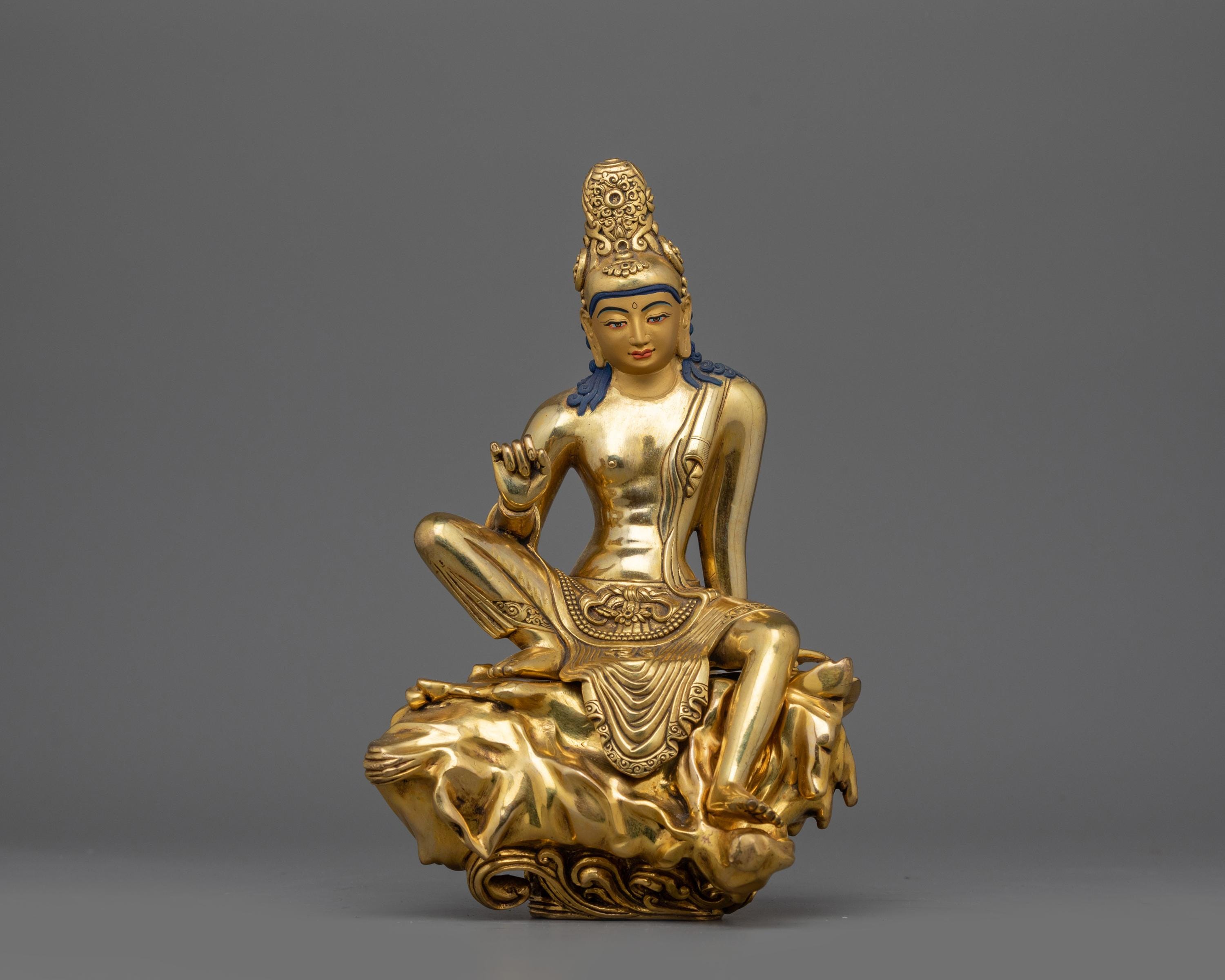 手彫りの観音像 | 9.1 インチ 24K 金メッキ 慈悲と慈悲の仏教の女神