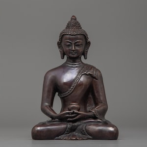 Esoteric Buddhism Amitabha Buddha | A Symbol of Infinite Light 16cm Oxidized Copper Figurine | Tranquility Meditation Spiritual Artwork