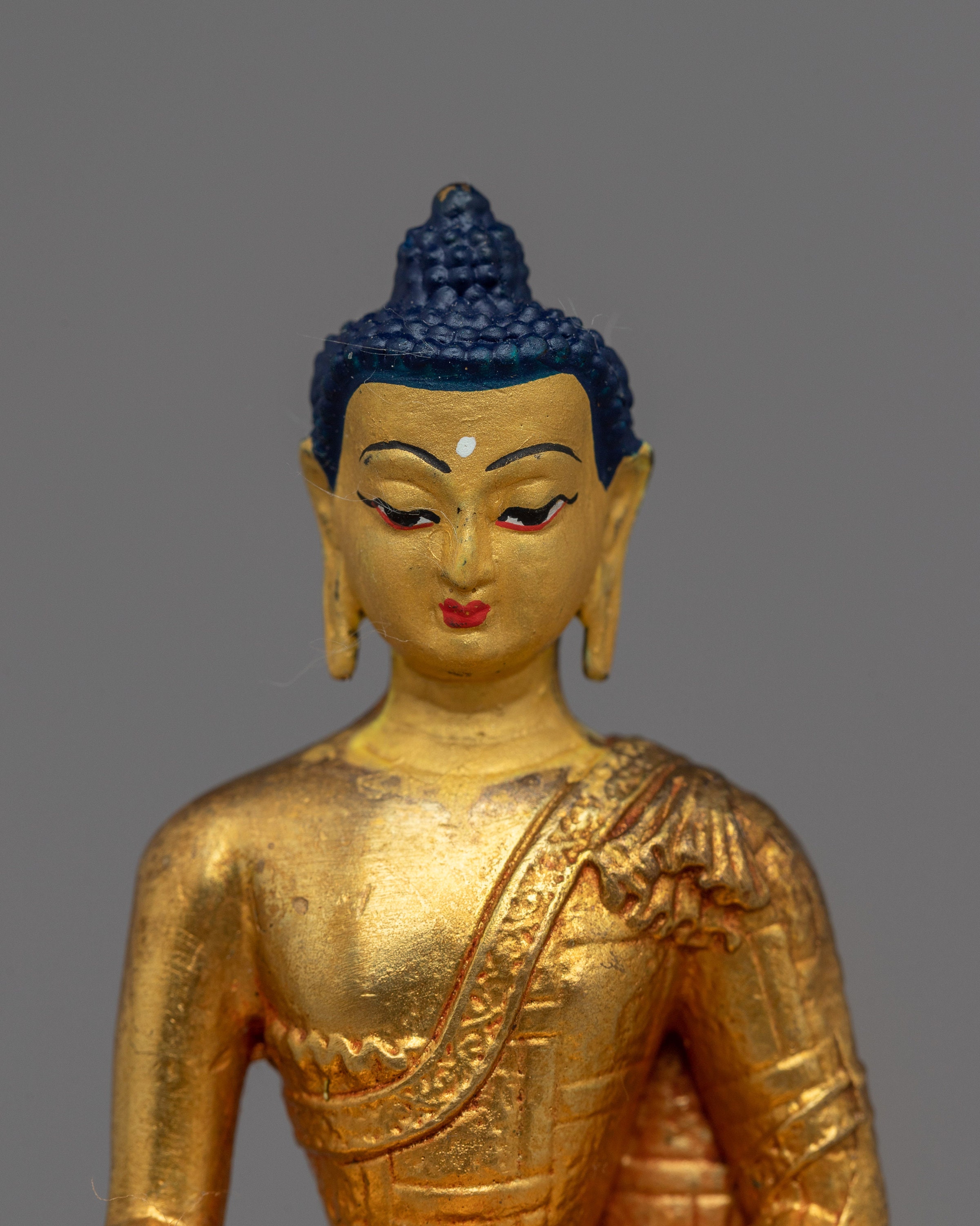 Tiny Shakyamuni Buddha Statue - A Machine-made Miniature Sanctuary of ...