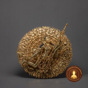 ガルーダ（ガルーラ）像 | ヒマラヤ仏教美術 | 鳥の王である半神の銀