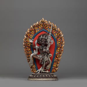 Lion-Faced Dakini Simhamukha Statue | The Fierce Protector of Wisdom | Symbol of Spiritual Liberation | Ideal for Meditation and Decor Art