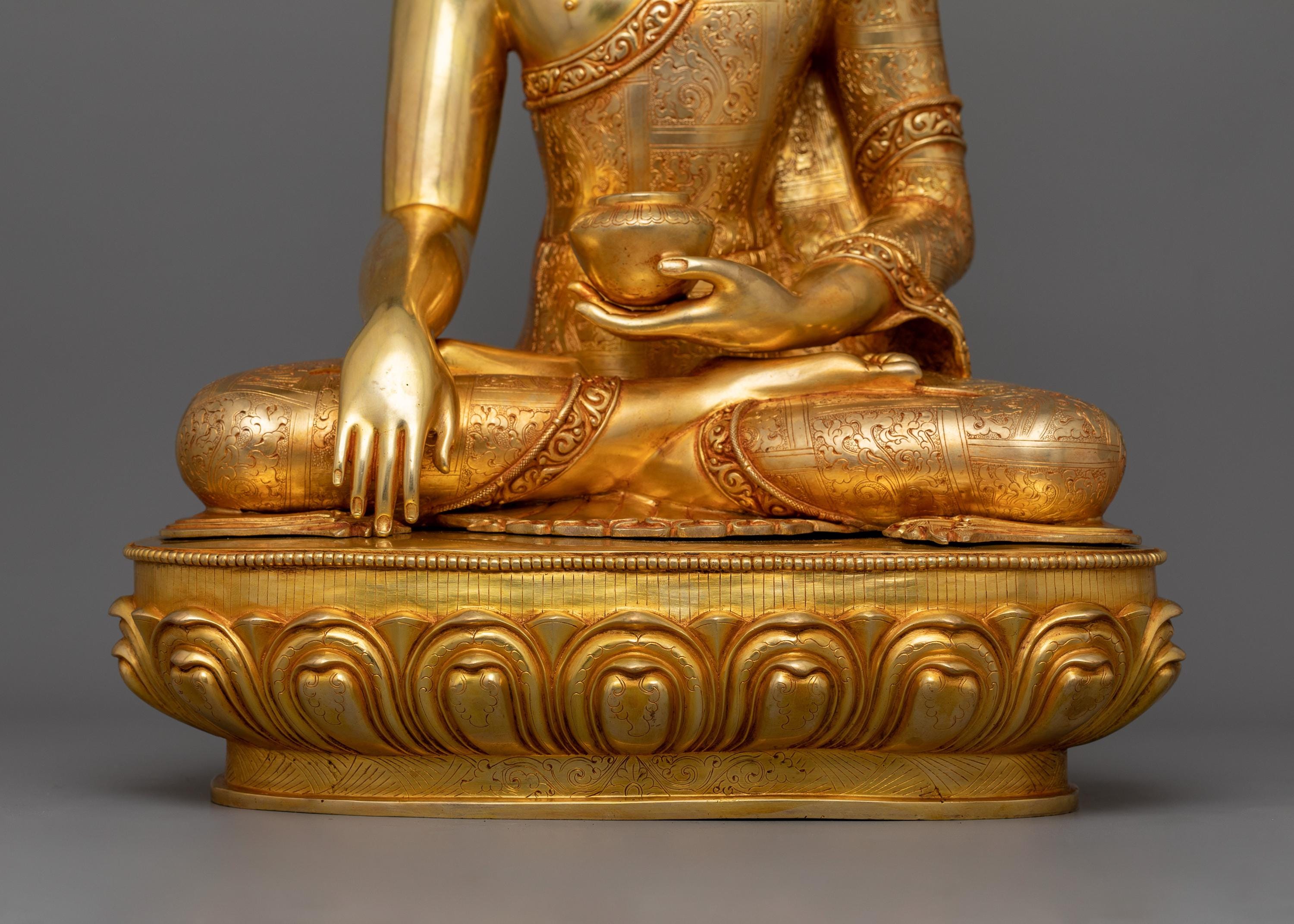 Handmade Gold Gilded Gautama Buddha Statue | 18.3