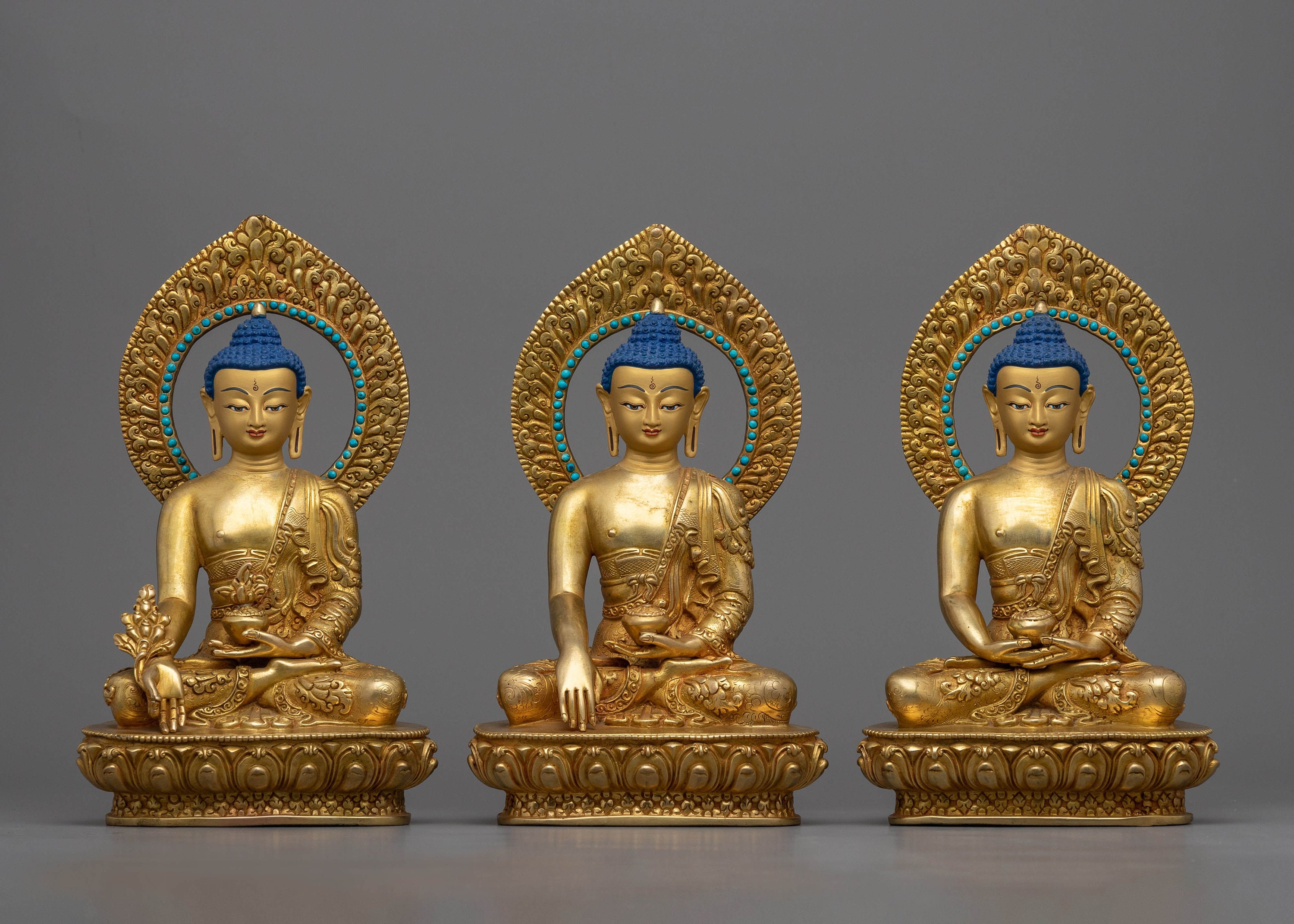僧侶像と仏像の3点セット 僧侶像と仏像の3点セット 黄金の三仏像セット 16 cm - 釈迦