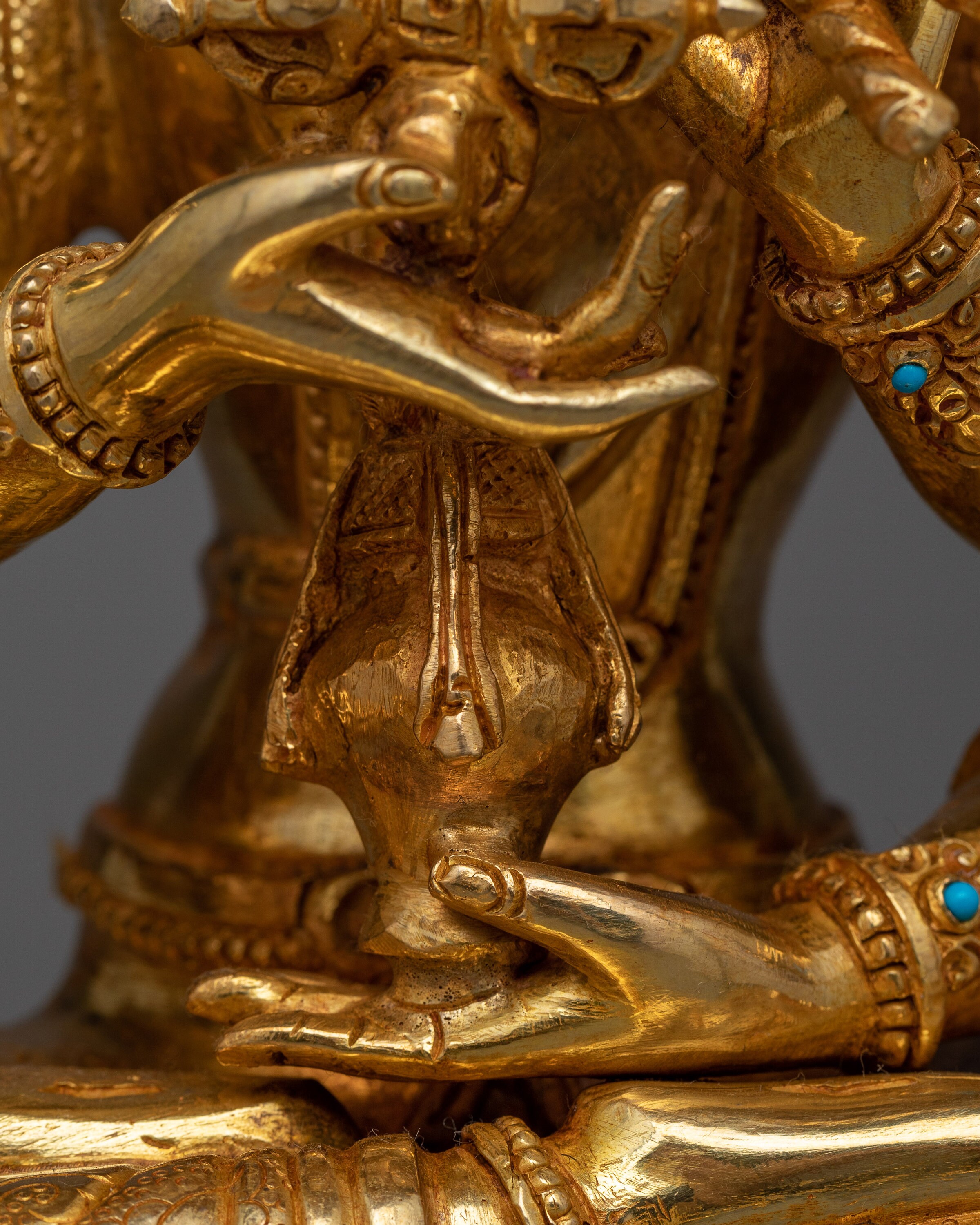 Six-arms Goddess Namgyalma Statue | Embodiment of Healing Six-arms Goddess Namgyalma Statue | Embodiment of Healing